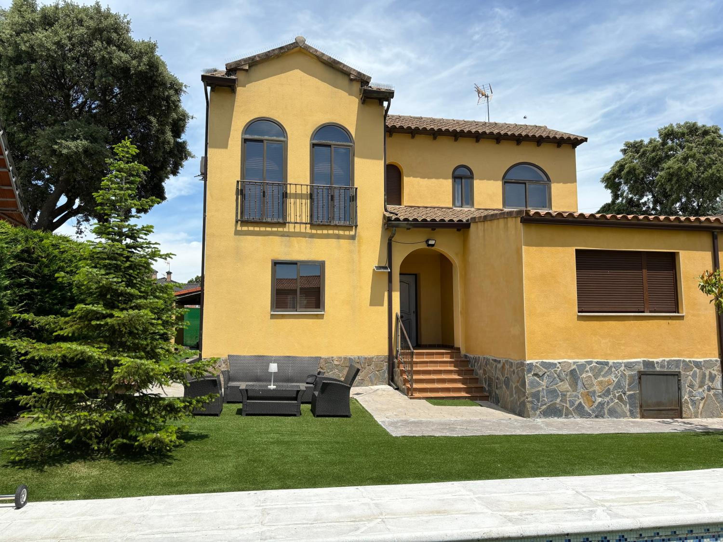 Villa California