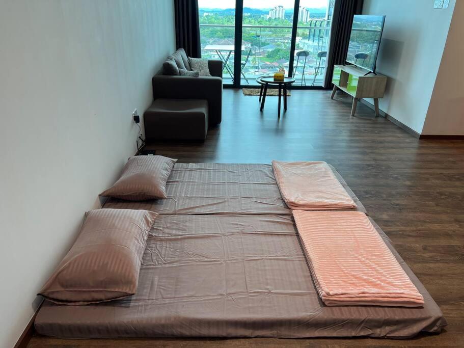 Jk VivaCozyStay 8Pax 2 BedR 1 BathR 1Carpark photo 8