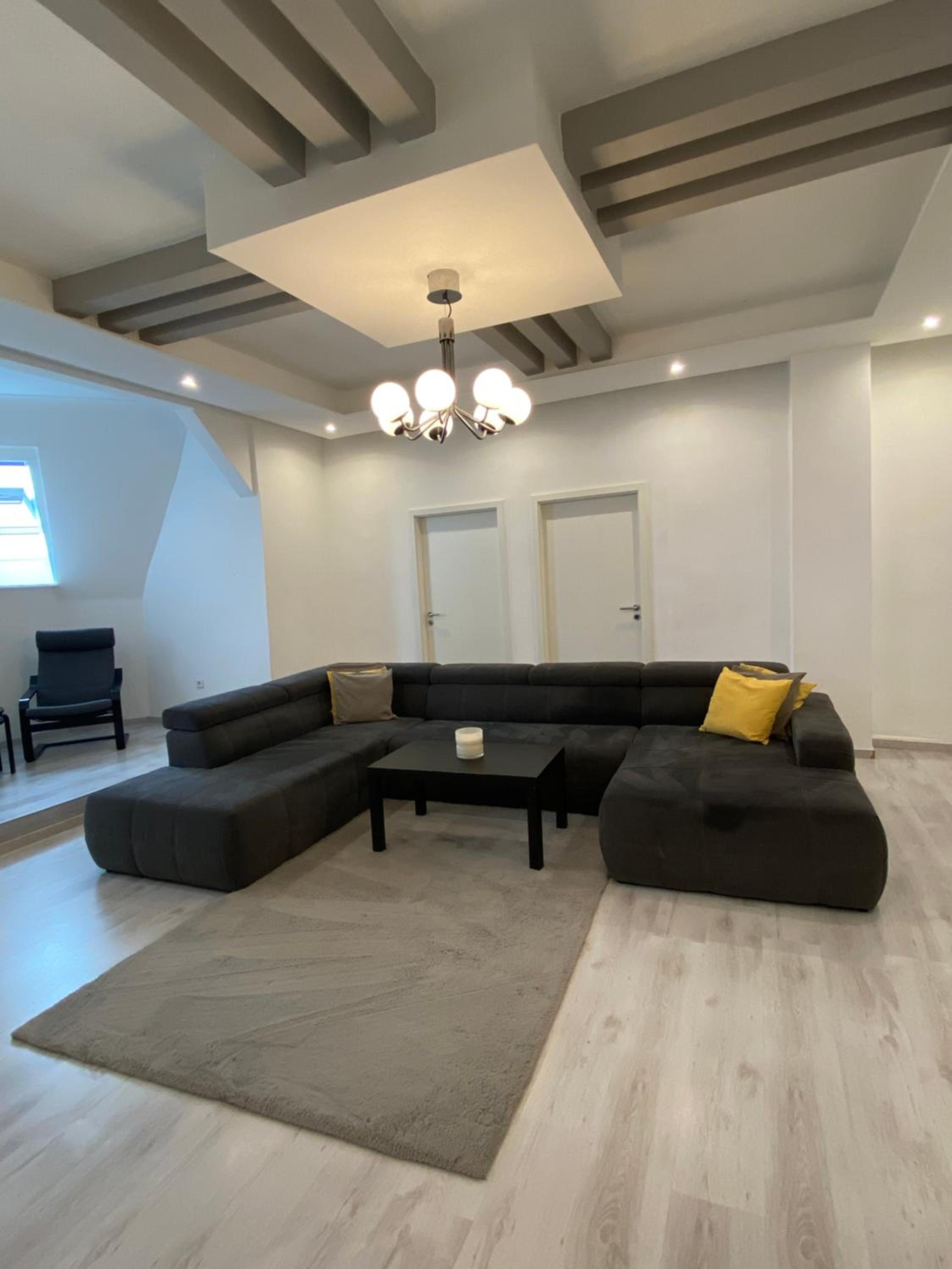 4 Zimmer Design Atelier Wohnung
