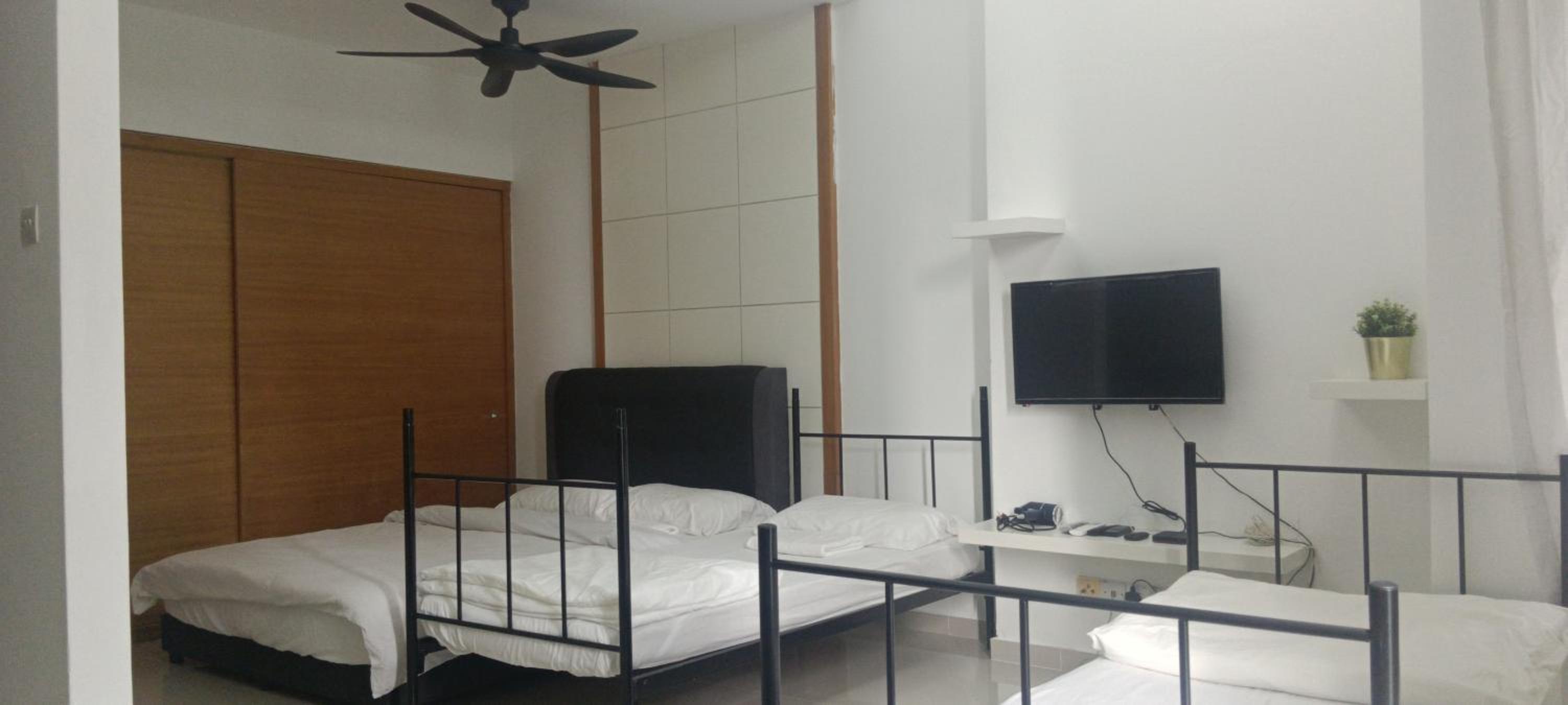 KLCC Newly Renovated Apartment