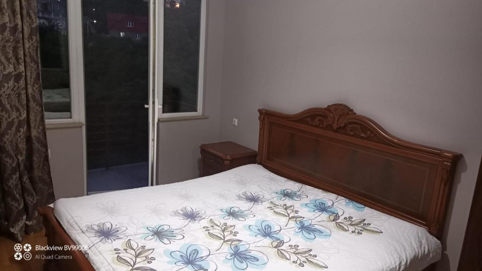 Tea's apartments view 4