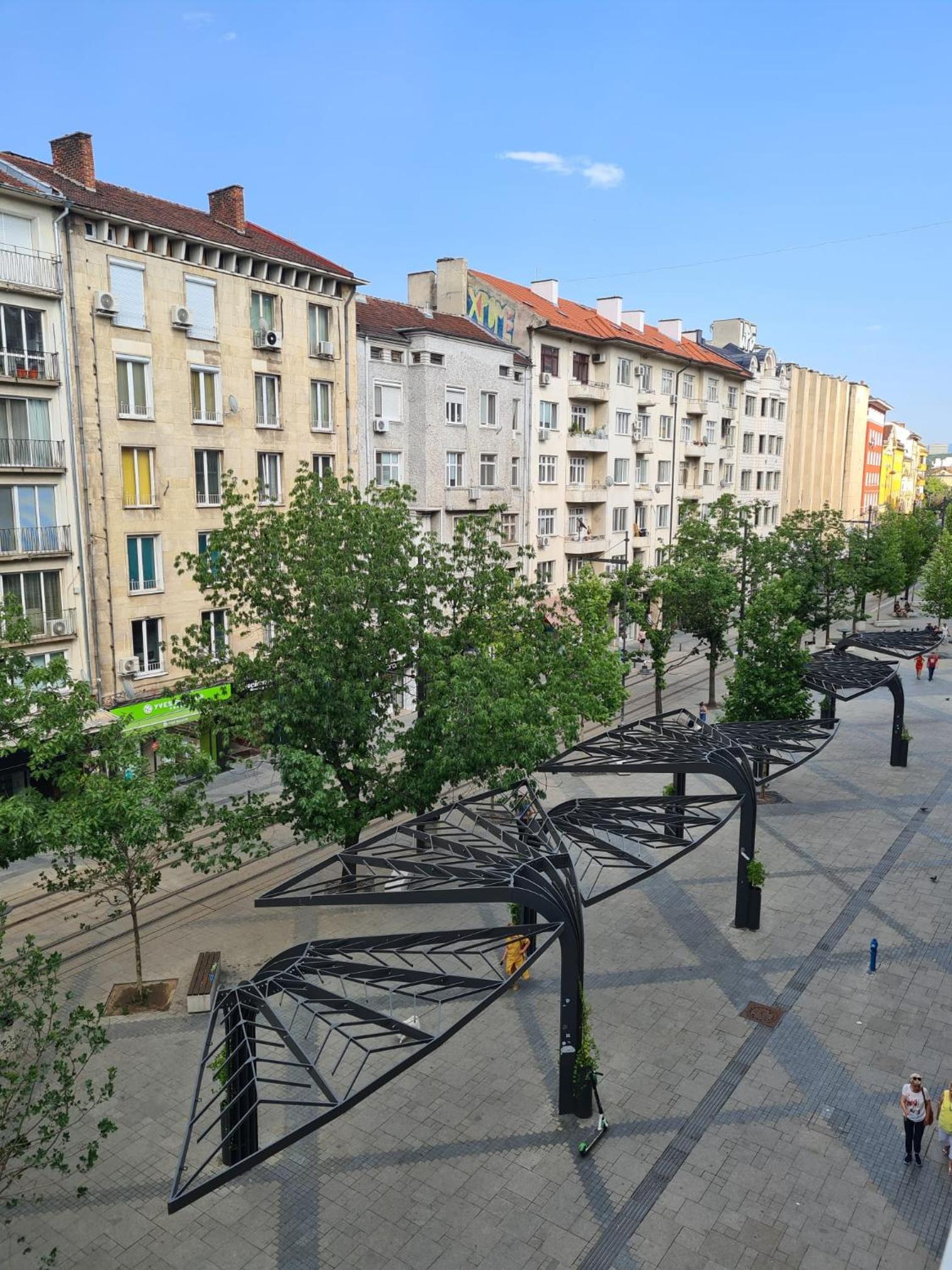 Luxury And Spacious Apartment at the Hearth of the City