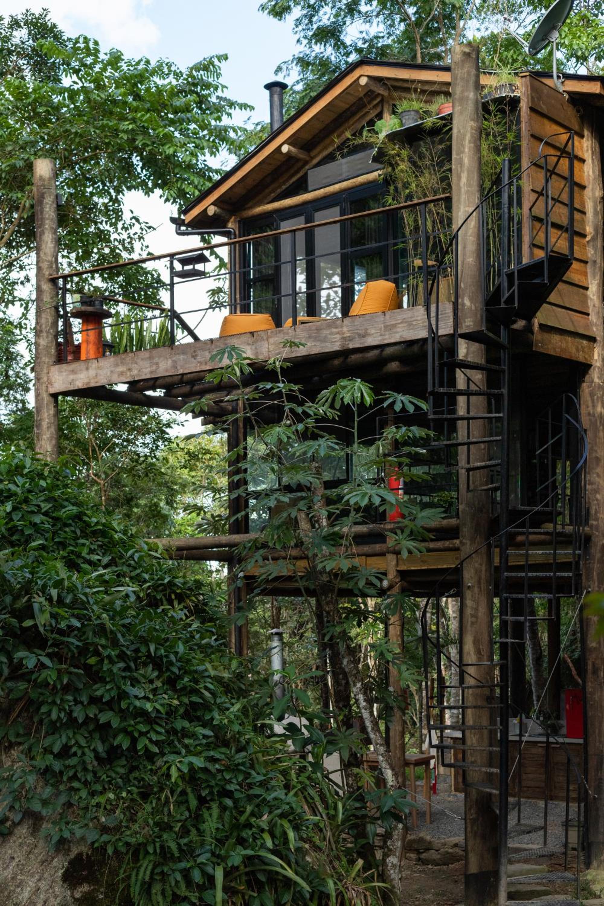 Bananal - SP, Serra da Bocaina - duas horas do Rio quatro de São Paulo