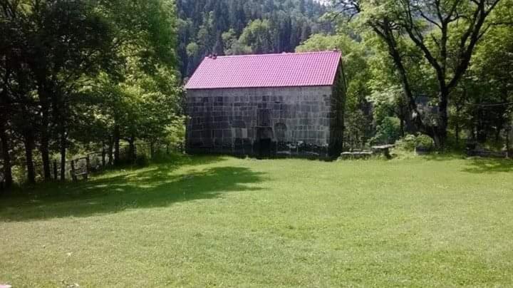 Photo 19