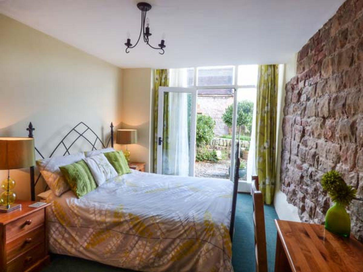 Meadow Place Barn