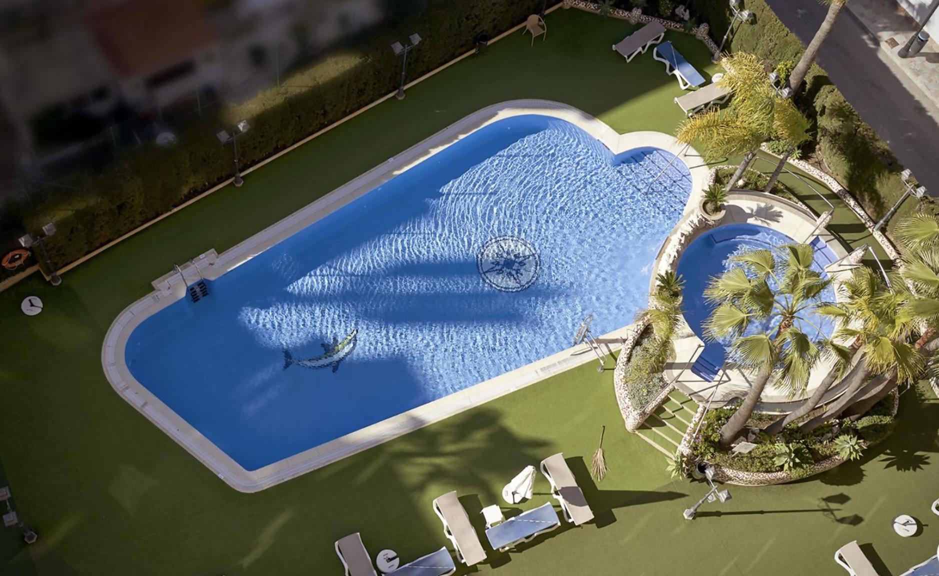 Mediterraneo real piscina billar