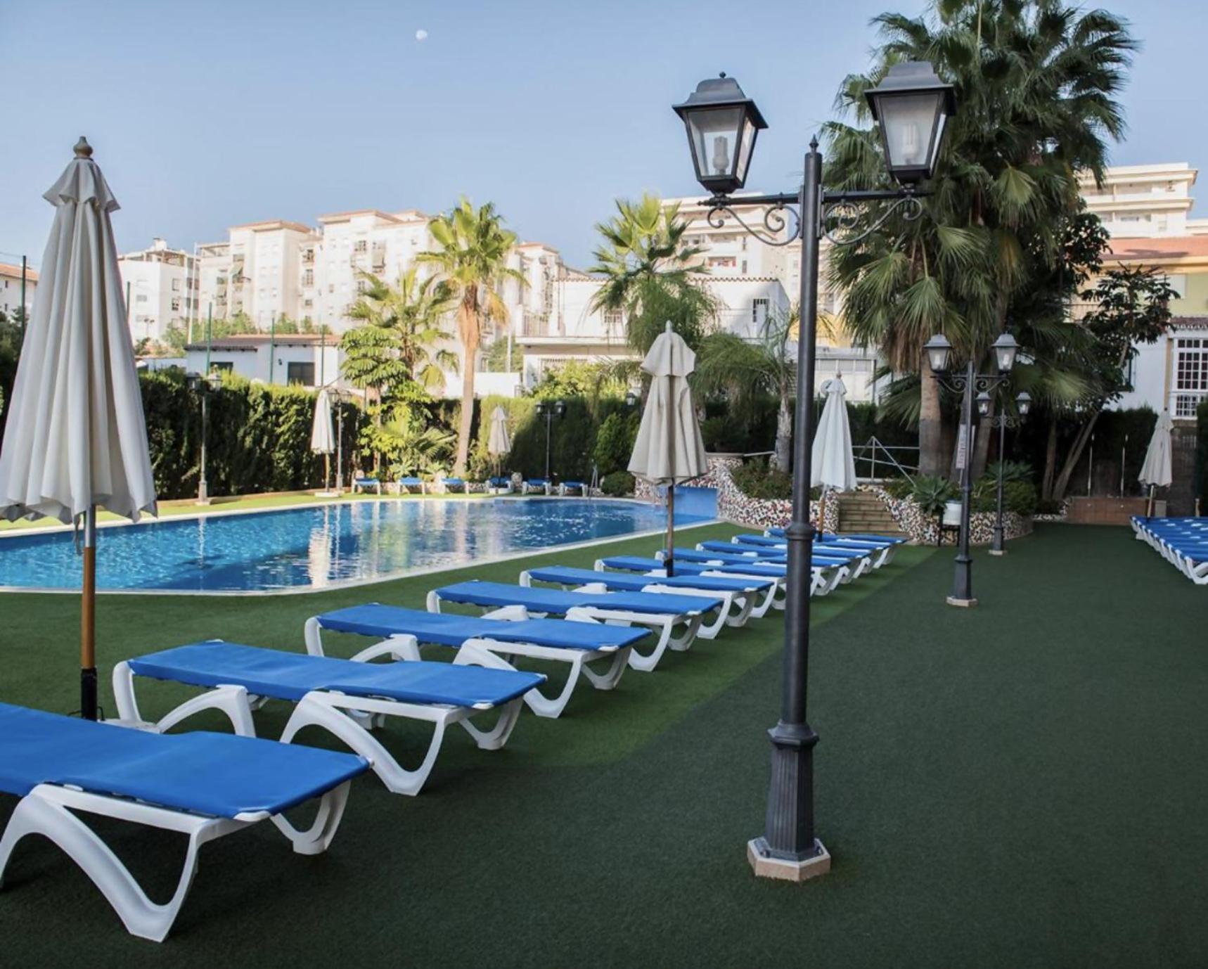 Mediterraneo real piscina billar