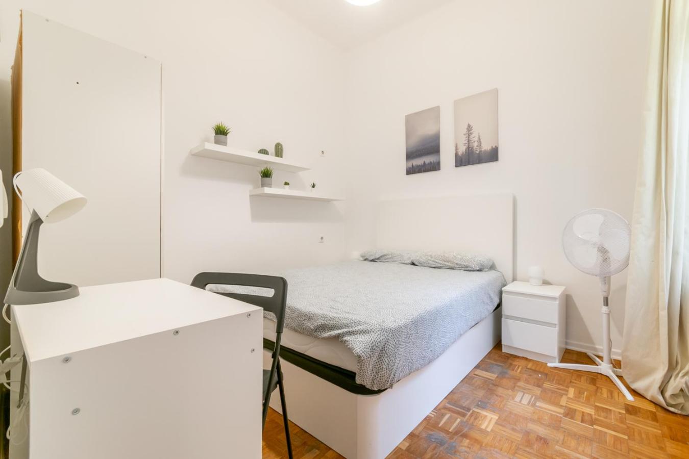 Balmes Private Rooms