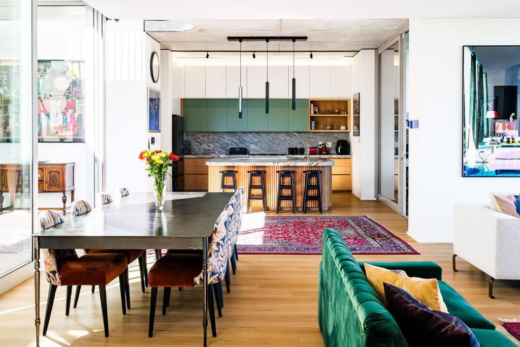Finchley Villa