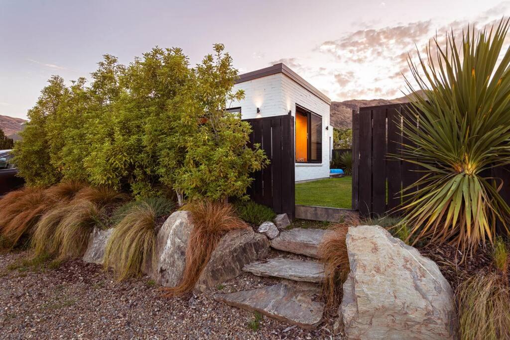Serene Alpine Hideaway view 5