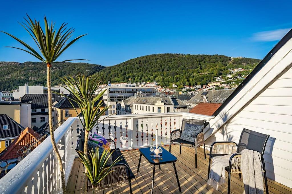 The Townhouse Dream I Must See Views! view 5