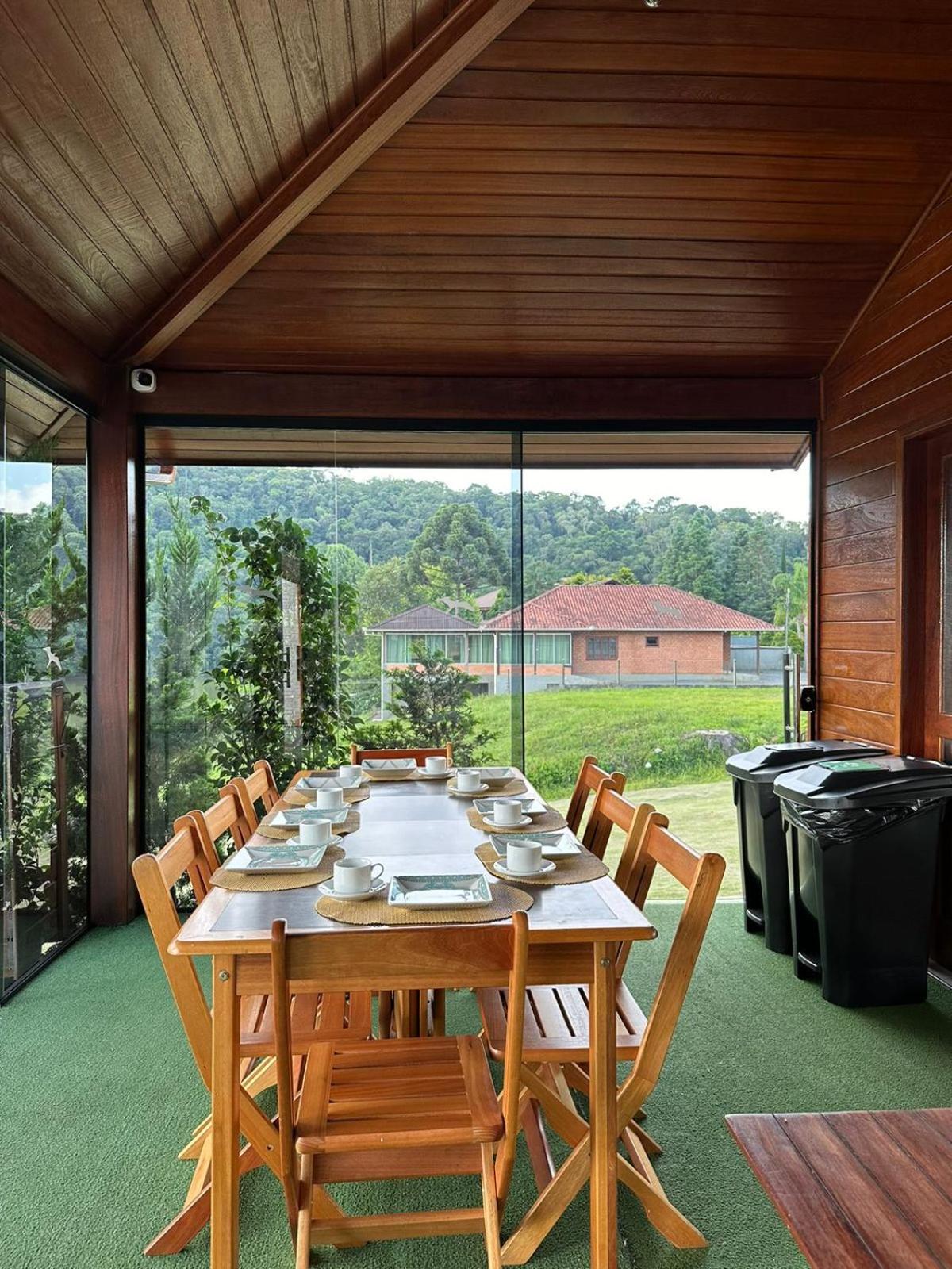 Casa do Lago Pinhal