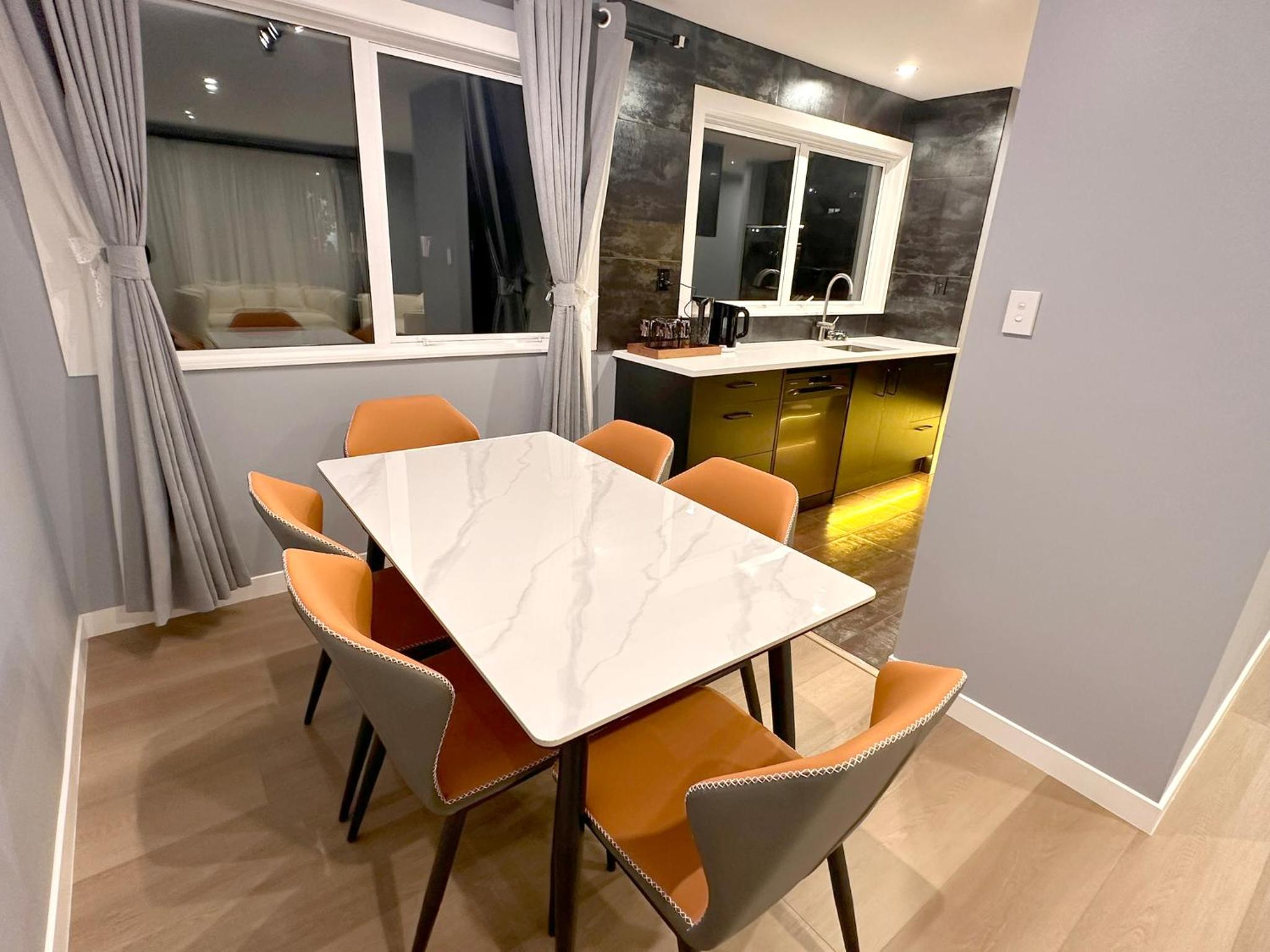 3 Bedroom House North Shore view 3