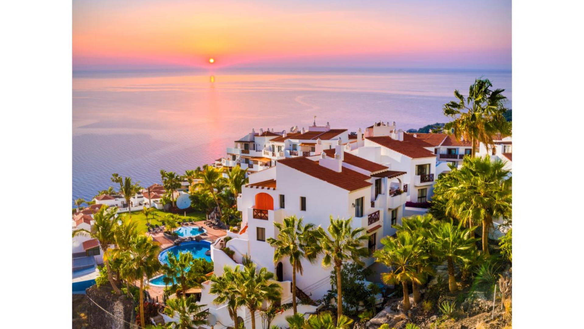 Bright 2 Bedroom Apt by Dream Homes Tenerife view 4