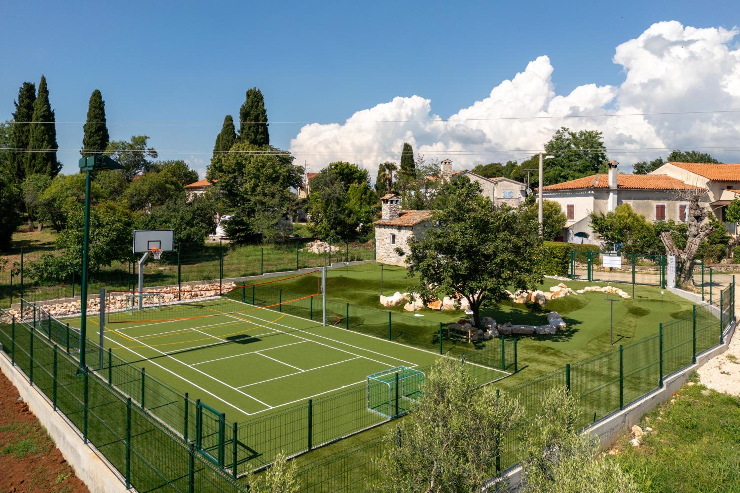 activities & amenities