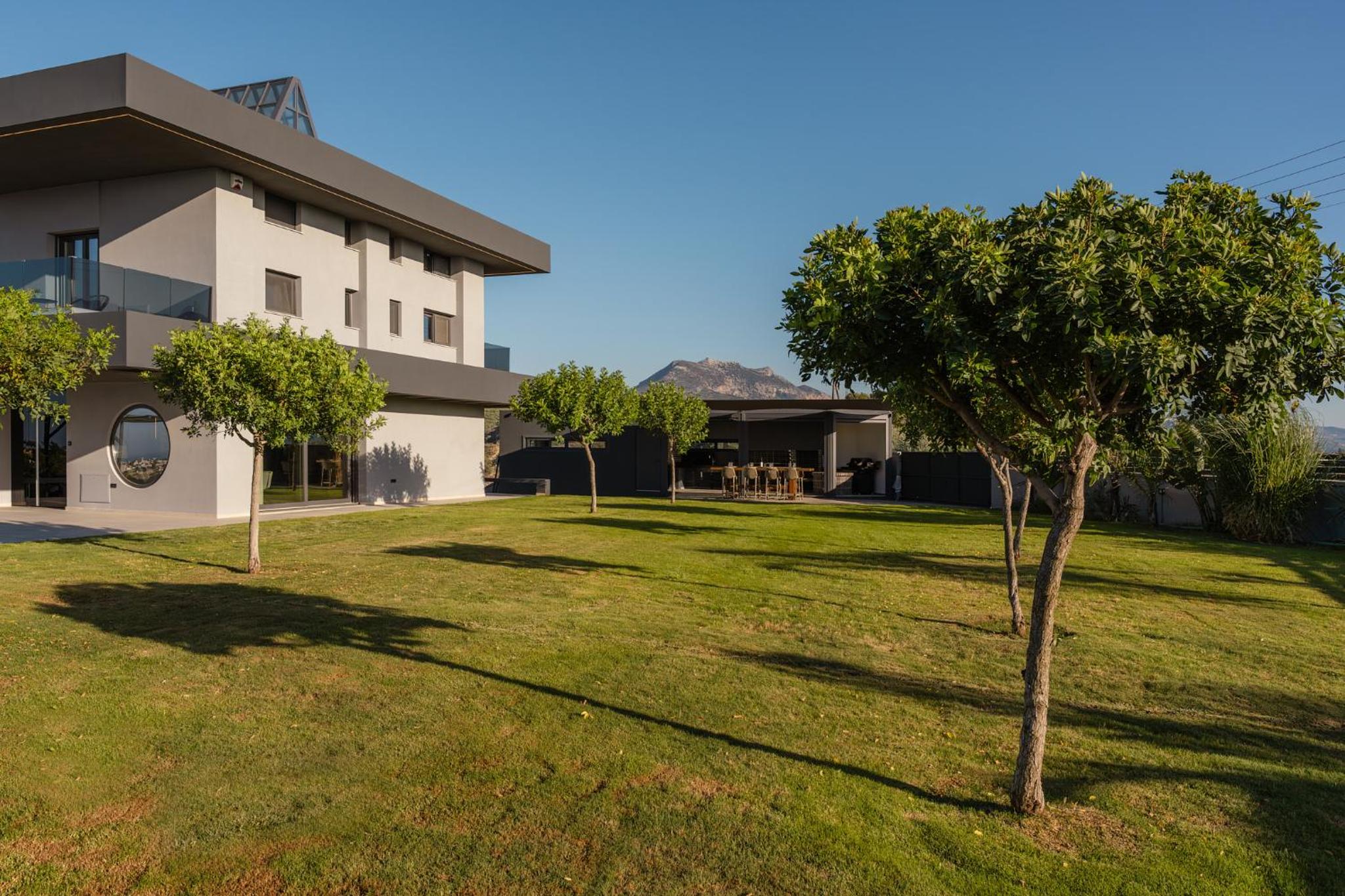 Māat Villa