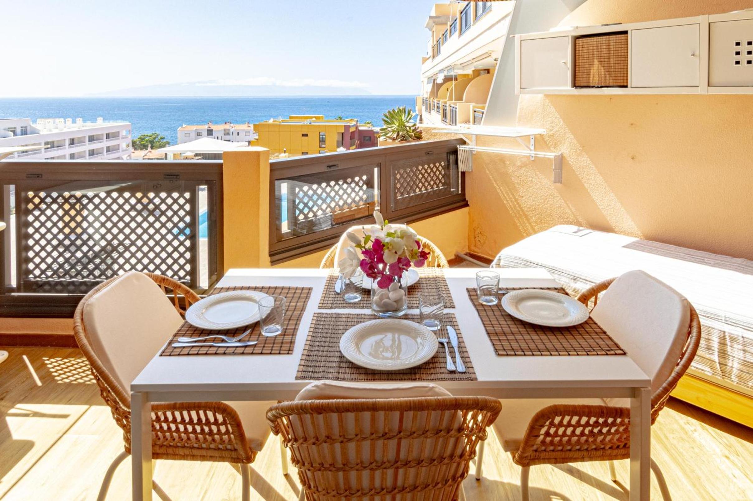 Ocean View Sunset Apt by Dream Homes Tenerife