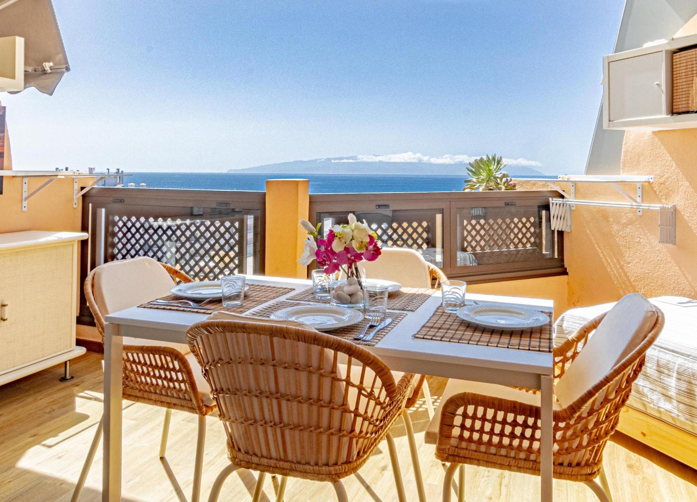 Ocean View Sunset Apt by Dream Homes Tenerife