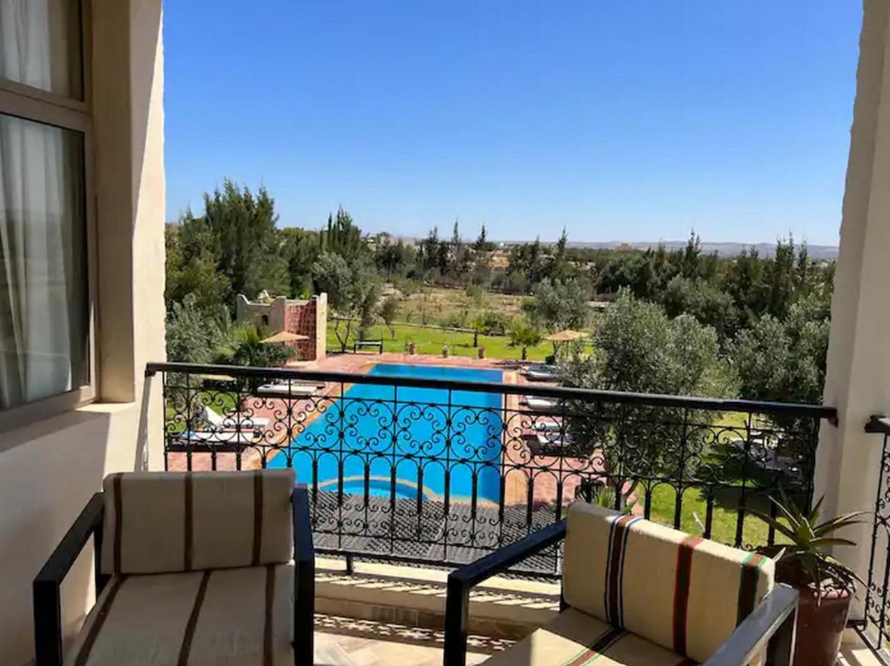 Dar Mimosa