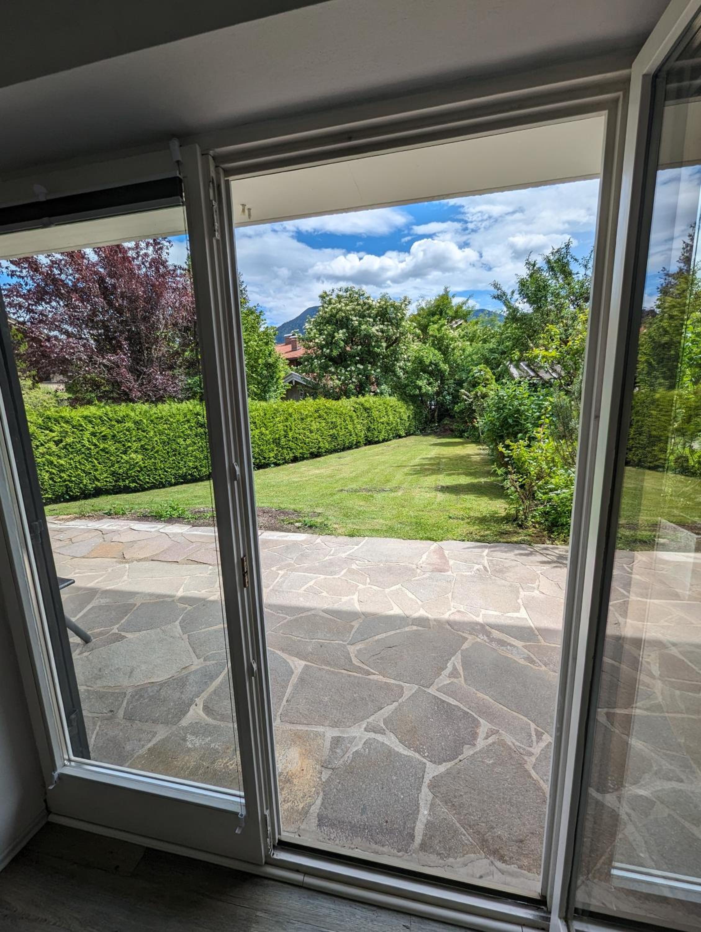 Garten 2-Zimmer WHG in Bestlage in Rottach-Egern, 400m vom See view 4