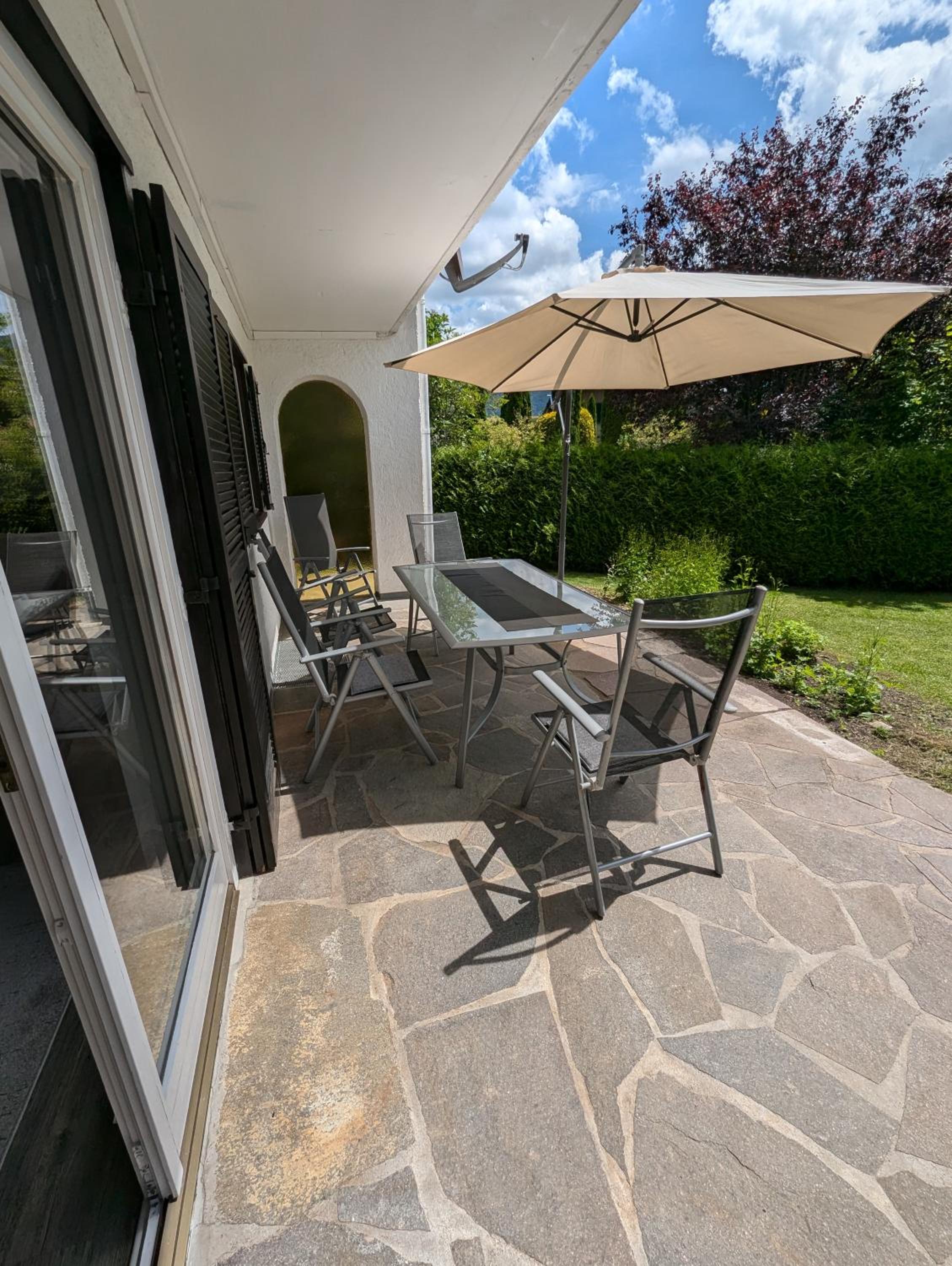 Garten 2-Zimmer WHG in Bestlage in Rottach-Egern, 400m vom See view 2