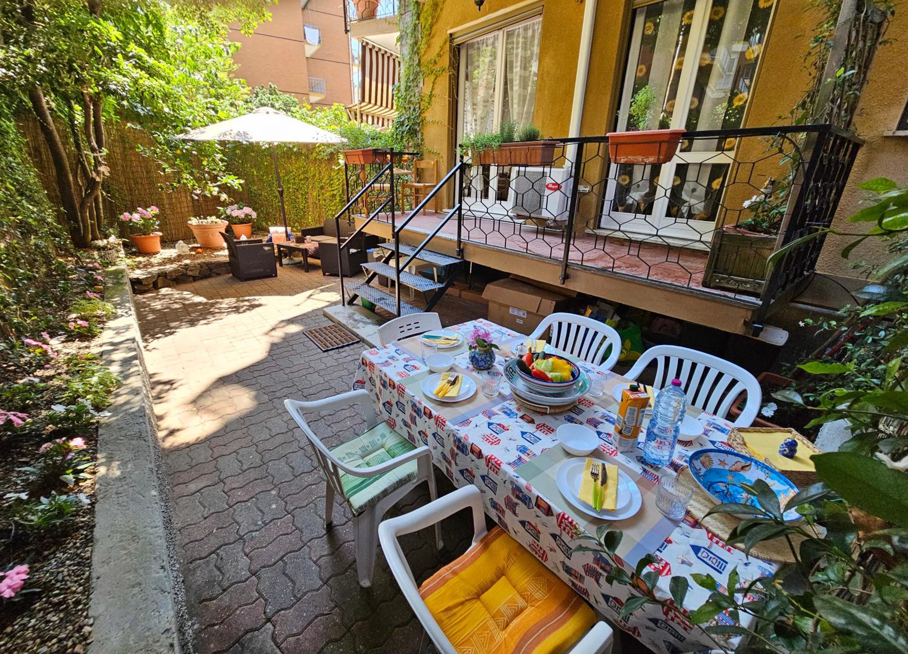 Casa con giardino vicino al mare