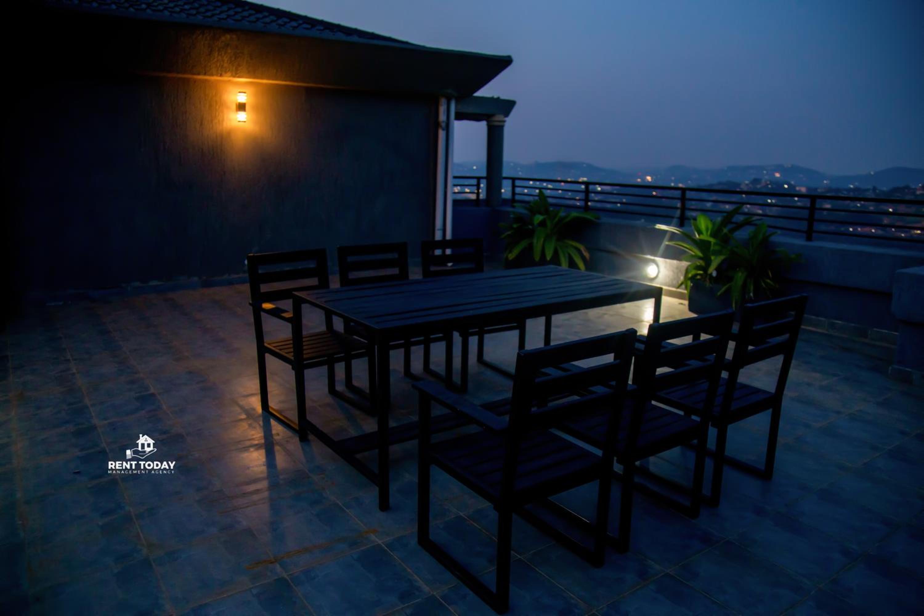 Belle Vue Rooftop view 2