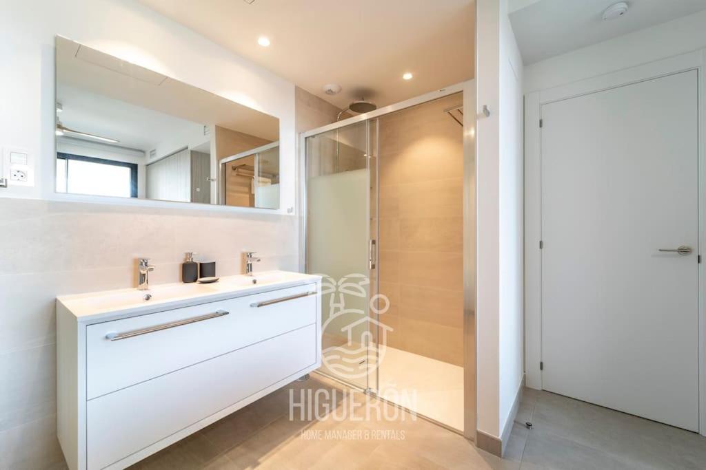 HigueronRentals Sea Breeze
