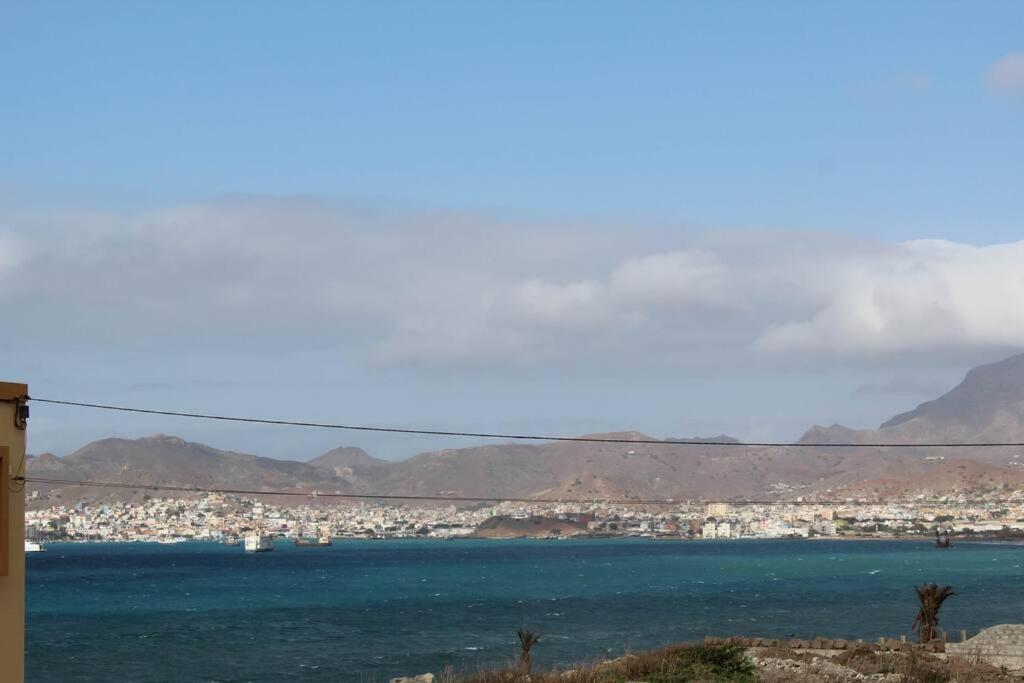 Beautiful Seafront Villa-Mindelo