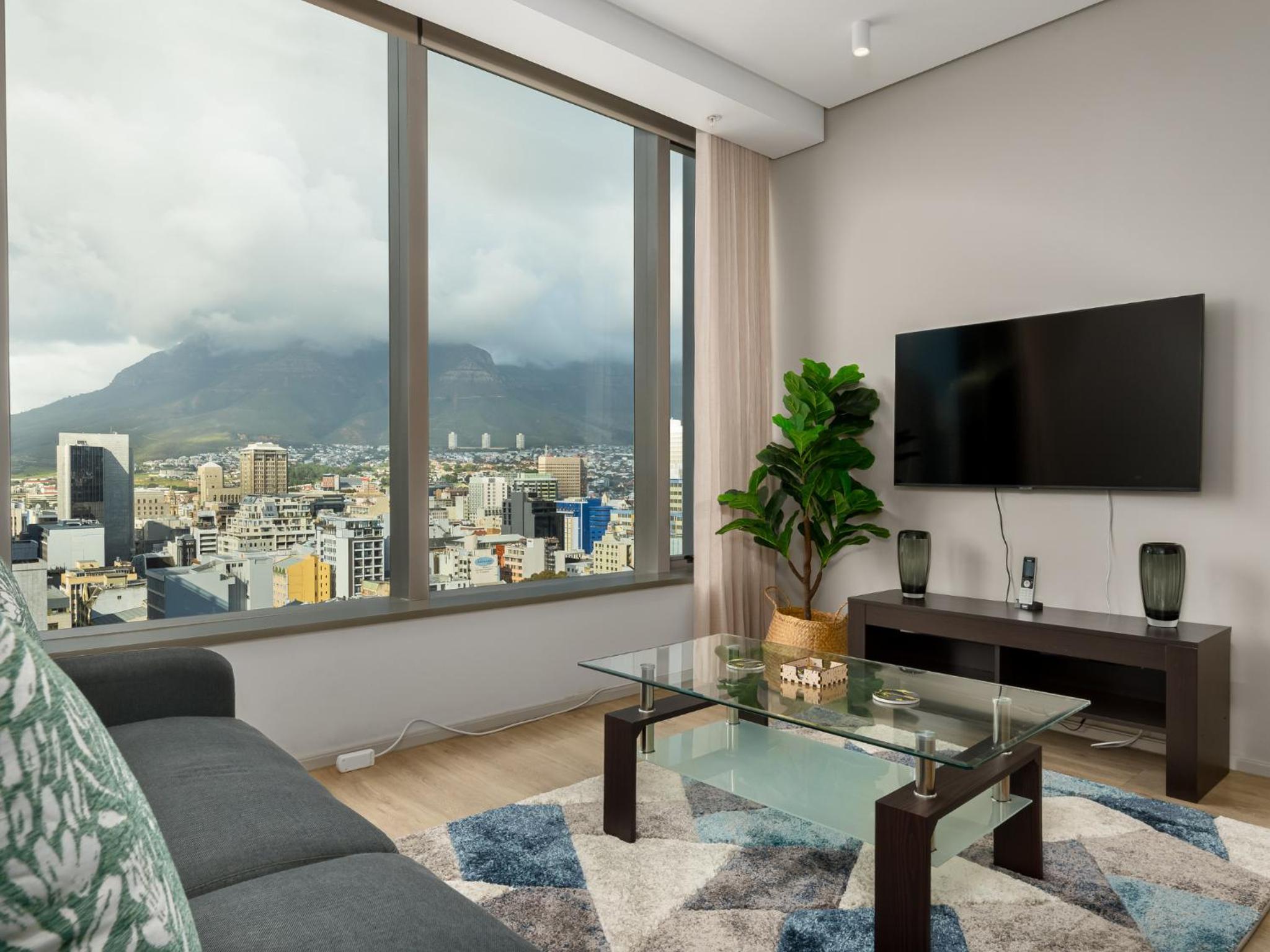 El Roi Coastal & Central Suites with Mountain Views view 2