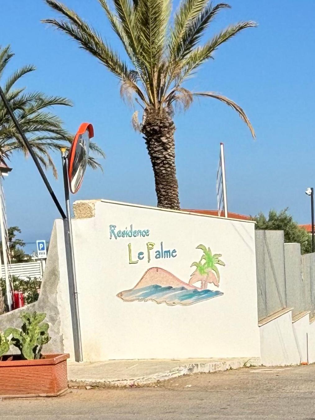 Daniel's