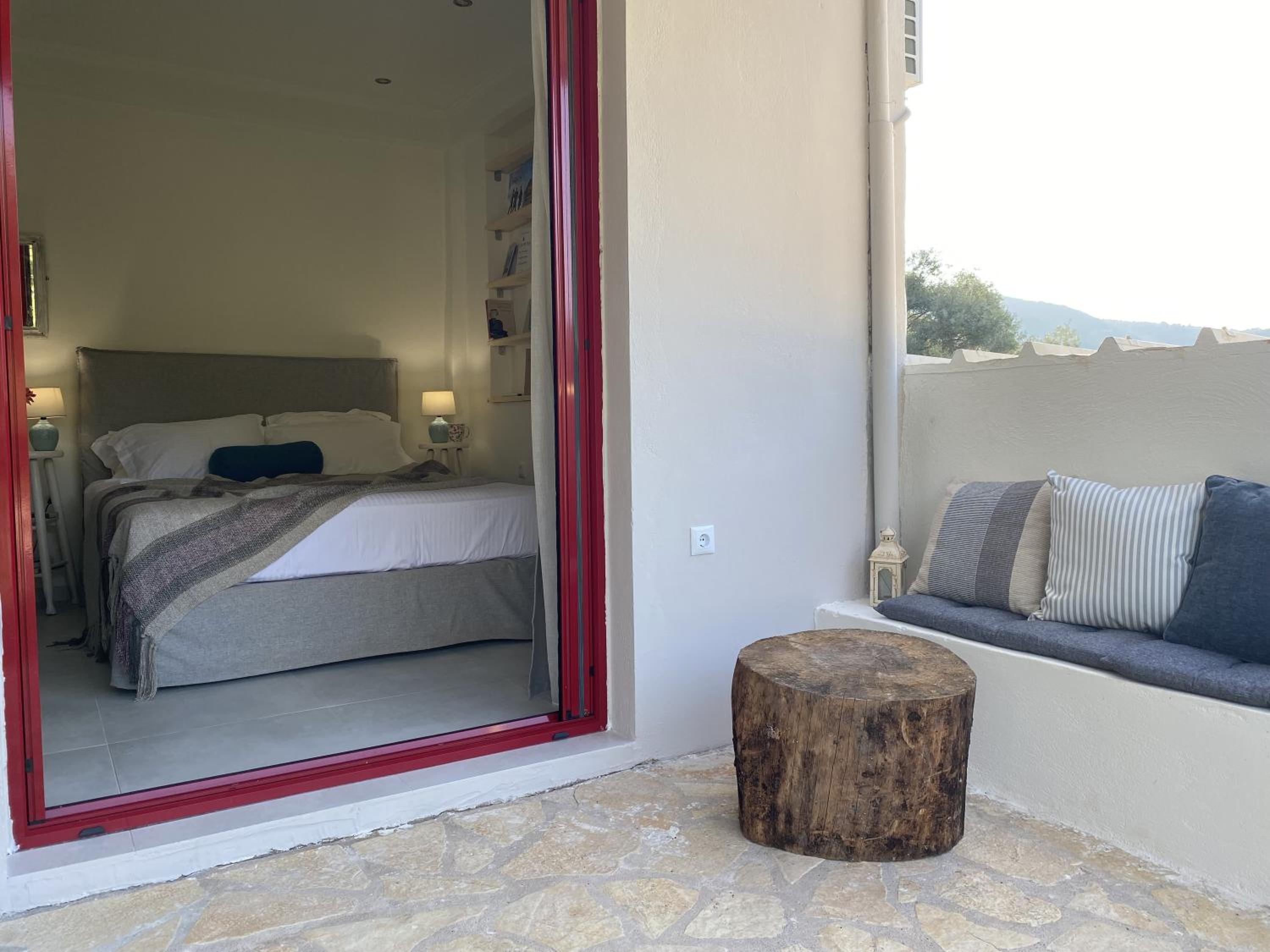 Cozy 2-bdrm-house With Garden view 5