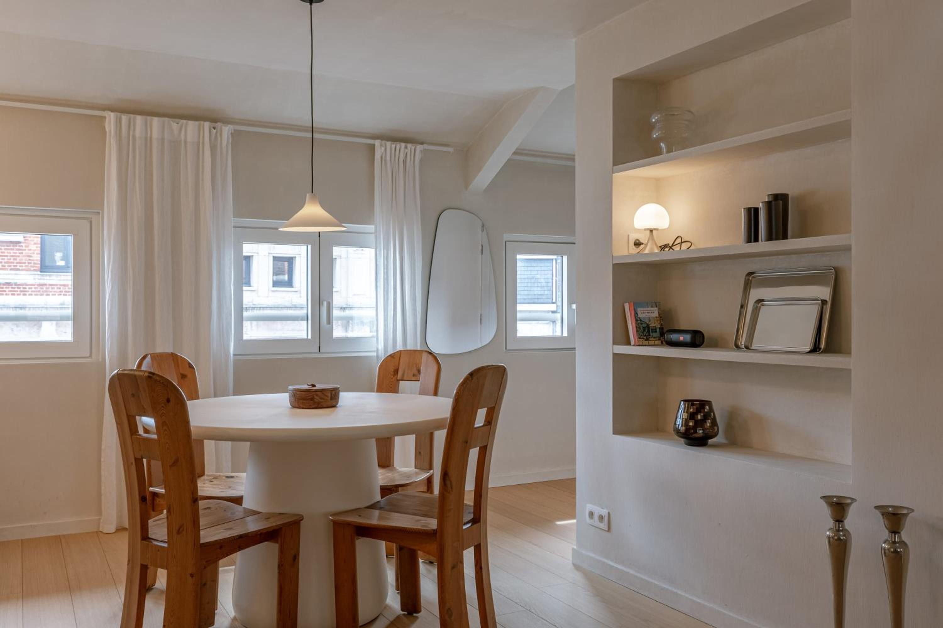 Urban getaway for two in the heart of Antwerp