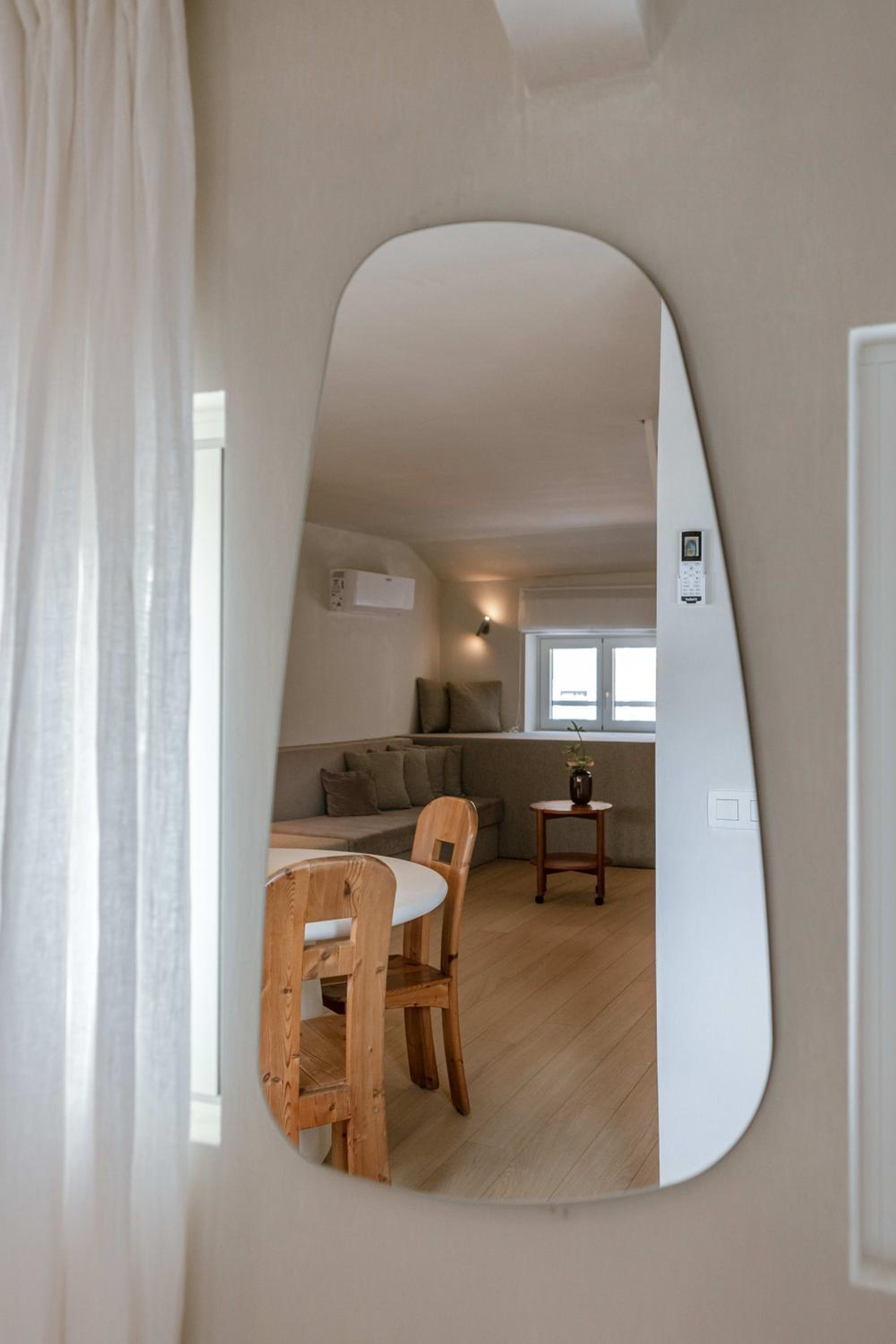 Urban getaway for two in the heart of Antwerp