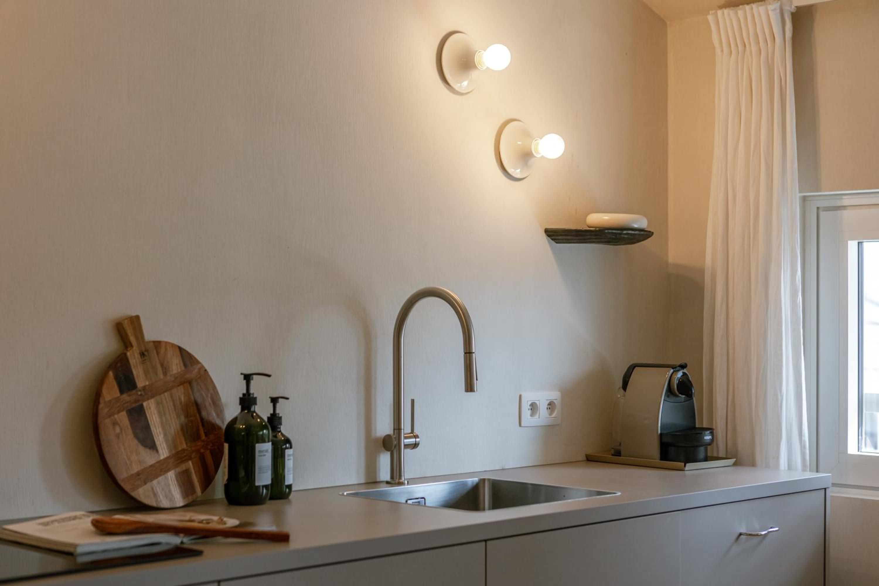 Urban getaway for two in the heart of Antwerp