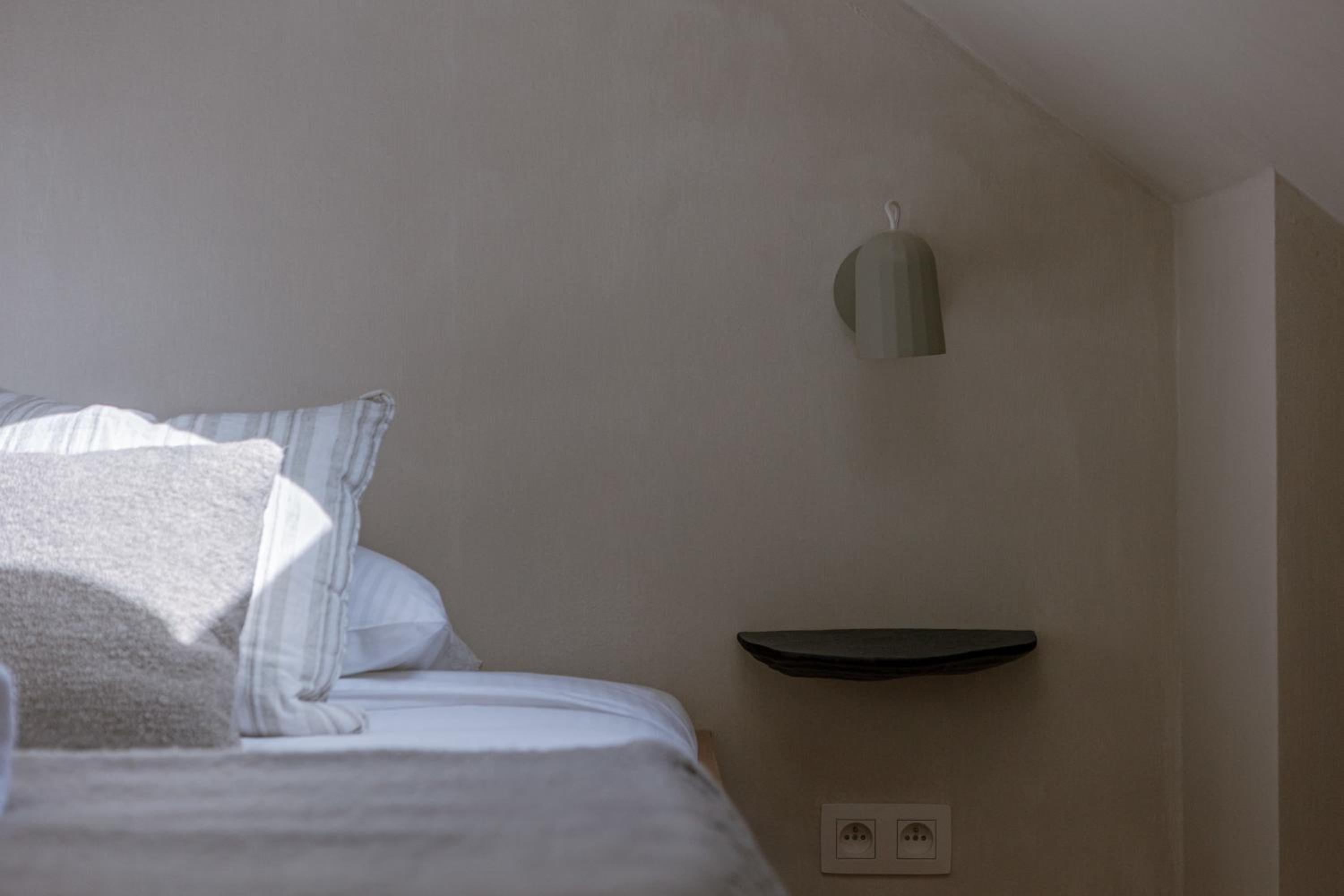 Urban getaway for two in the heart of Antwerp