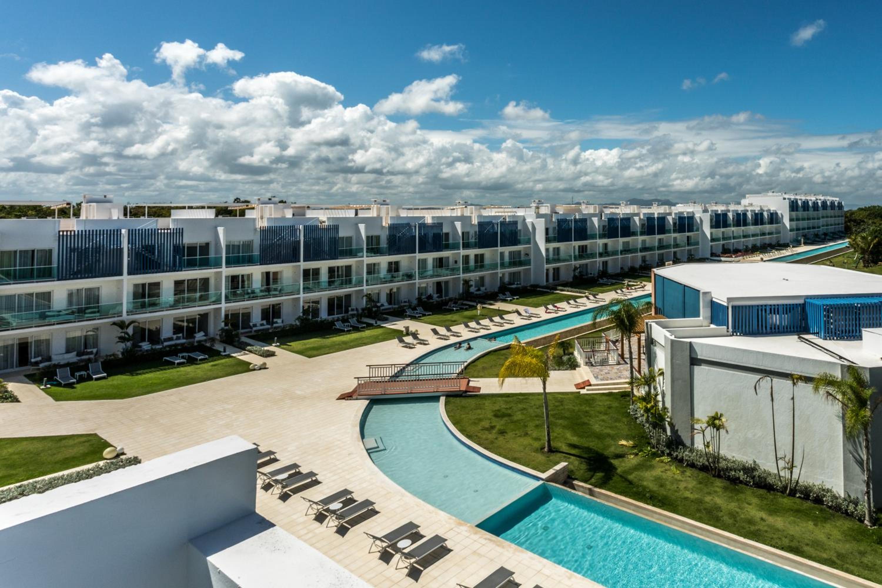 Hotel Cana Rock Condos - Image 1