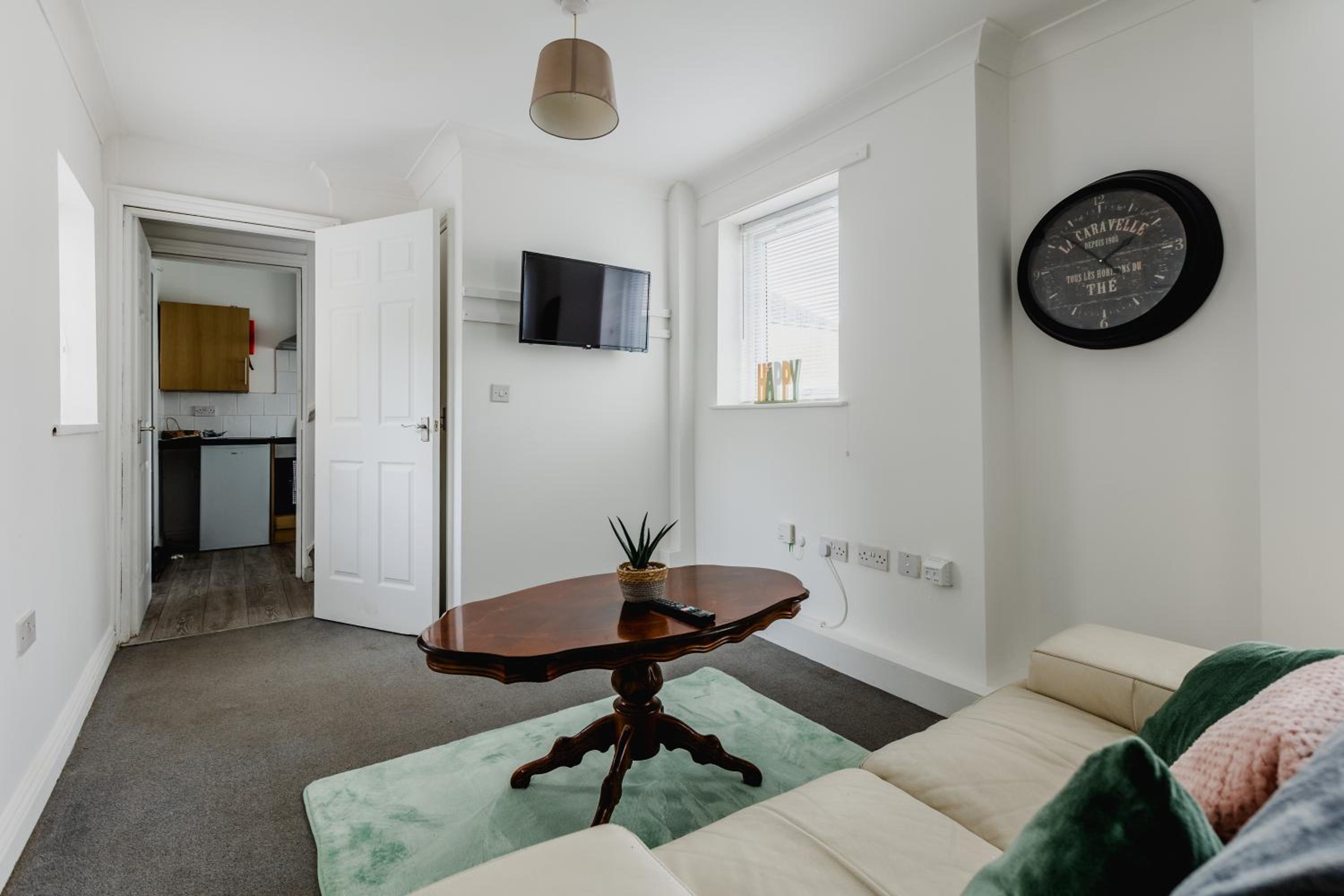 Hullidays - Withernsea Queen St Duplex Apt view 2