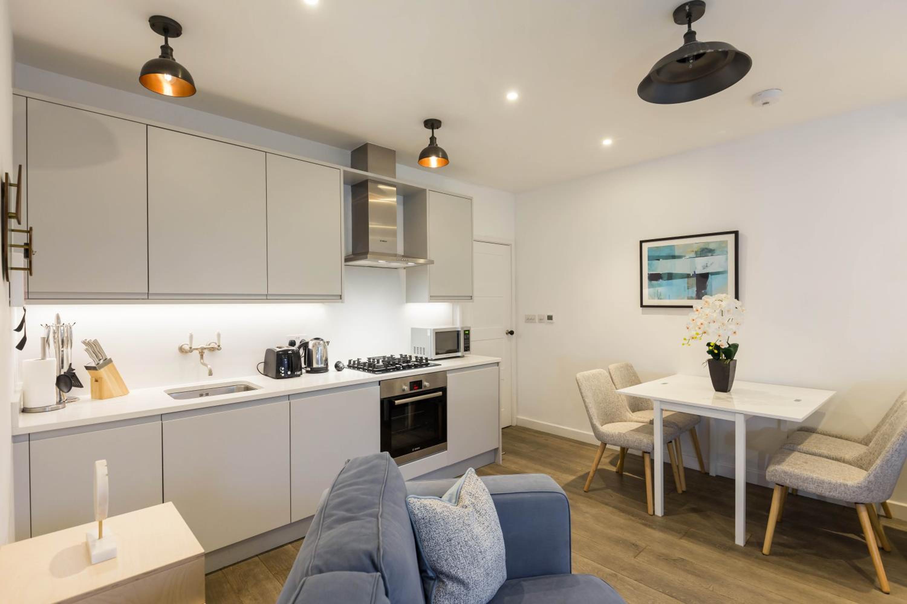 Urban Chic - Rathbone