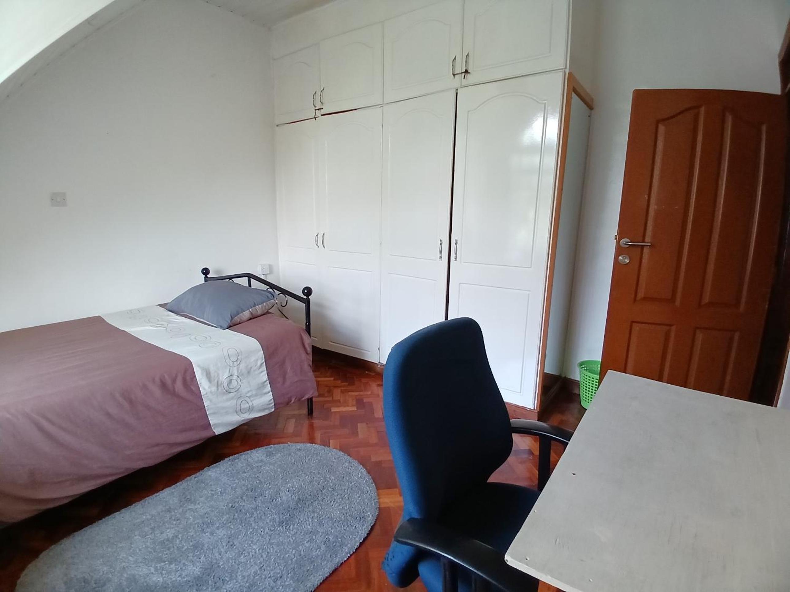 Lavington Budget Ensuite Room