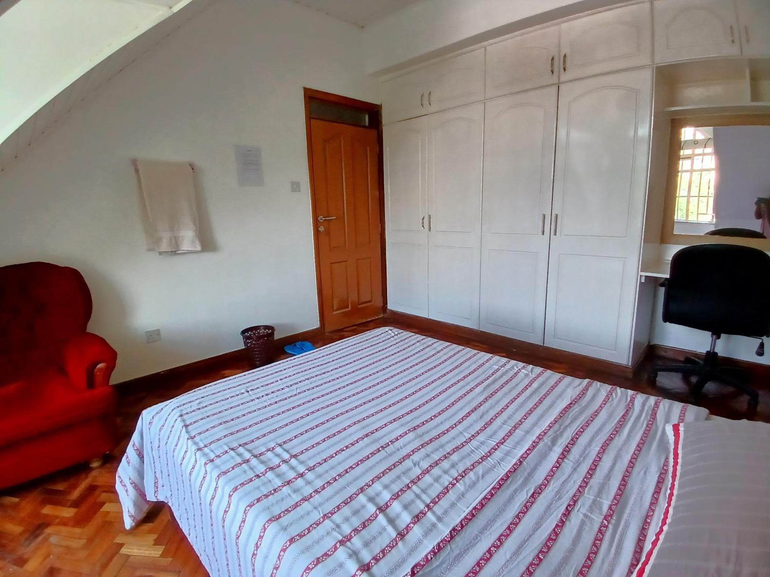 Lavington Budget Ensuite Room