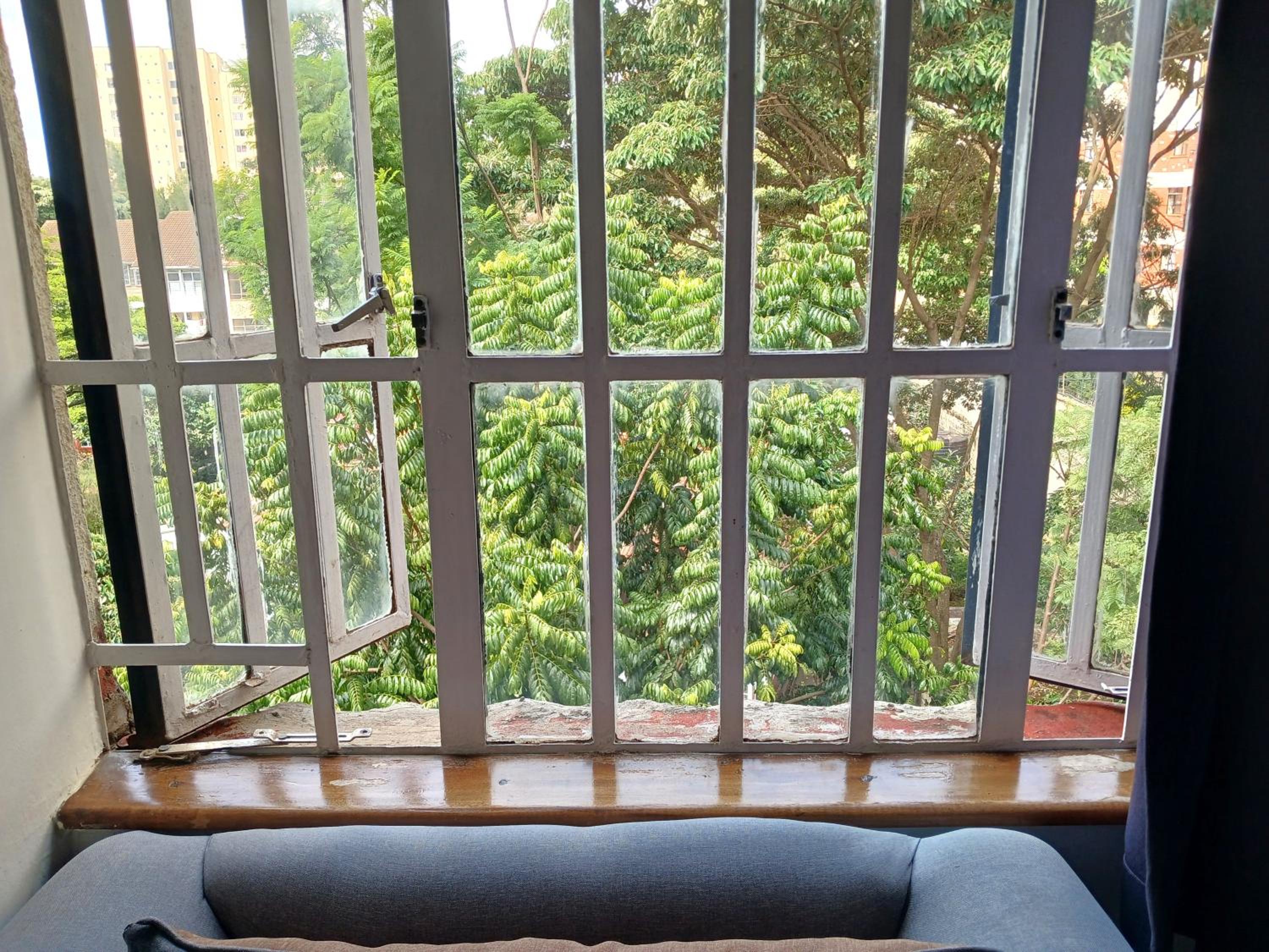 Lavington Budget Ensuite Room