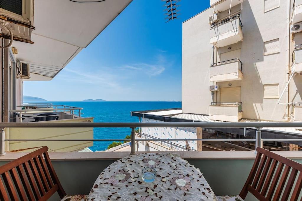 Aqua Vista Apartment