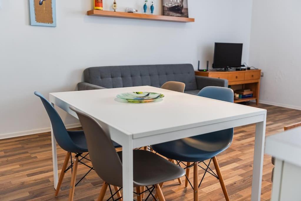 Aqua Vista Apartment