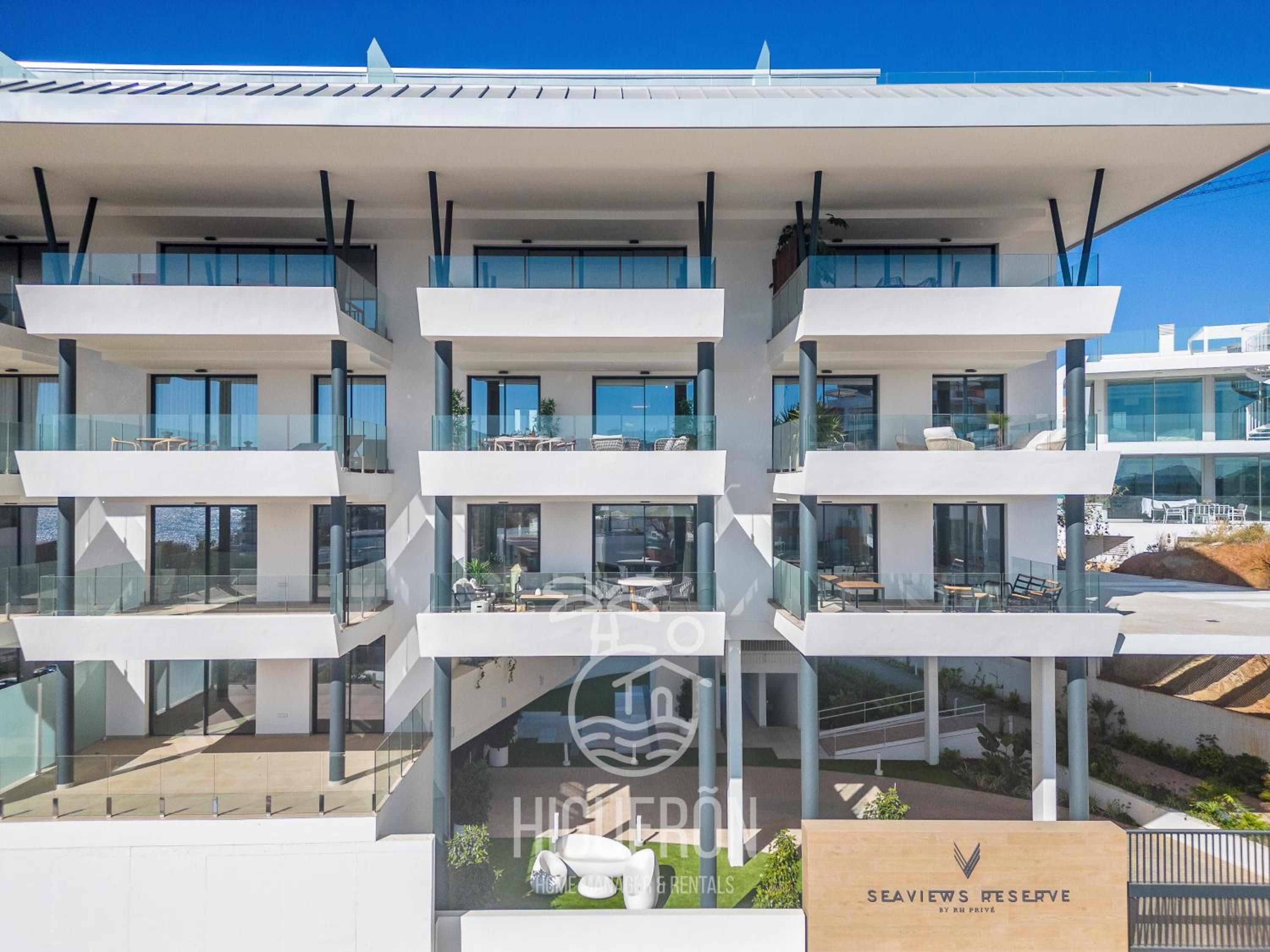 HigueronRentals Blue Oasis