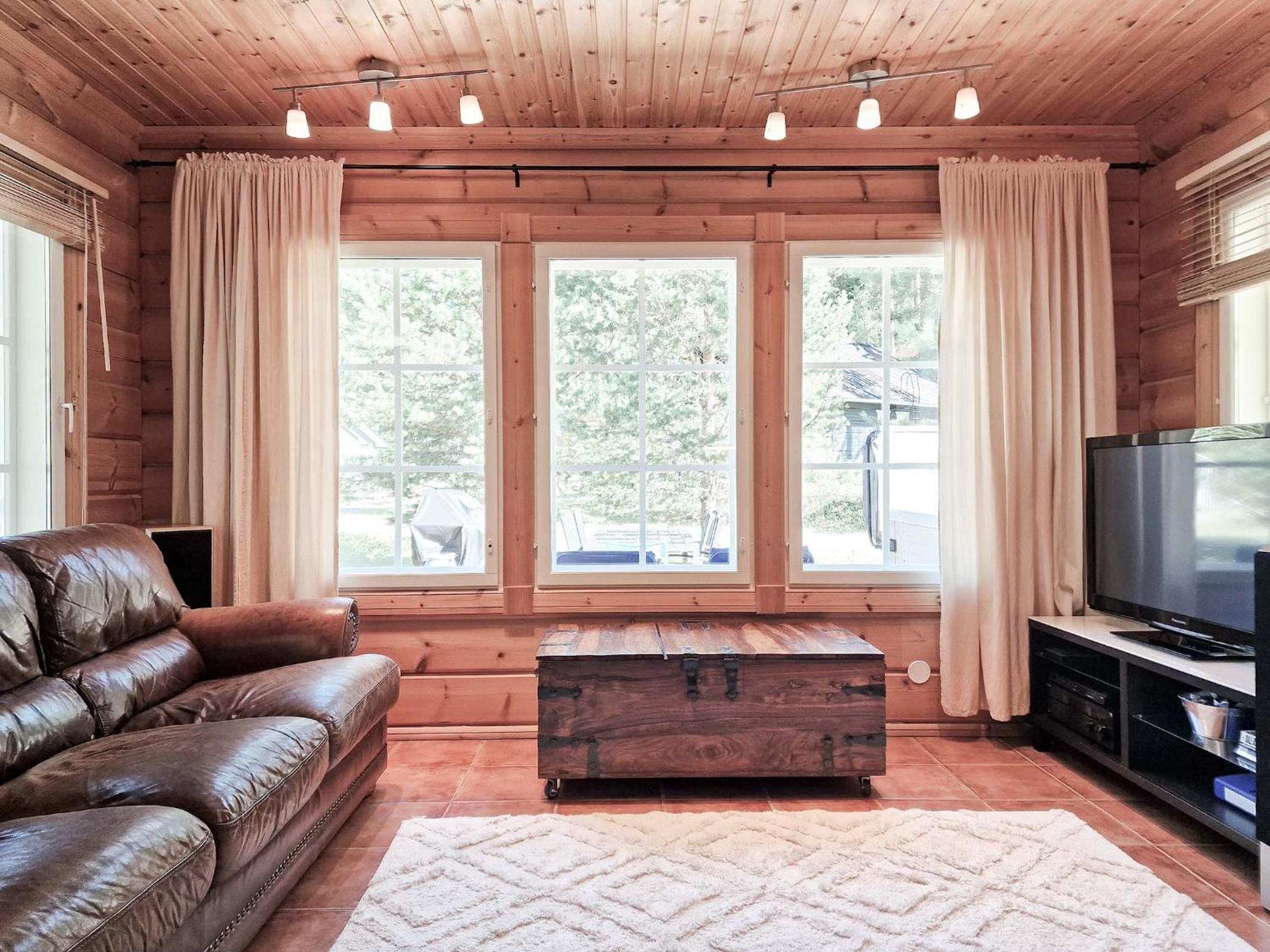 Villa Punahilkka - 10 hlö, Länsi-Himos
