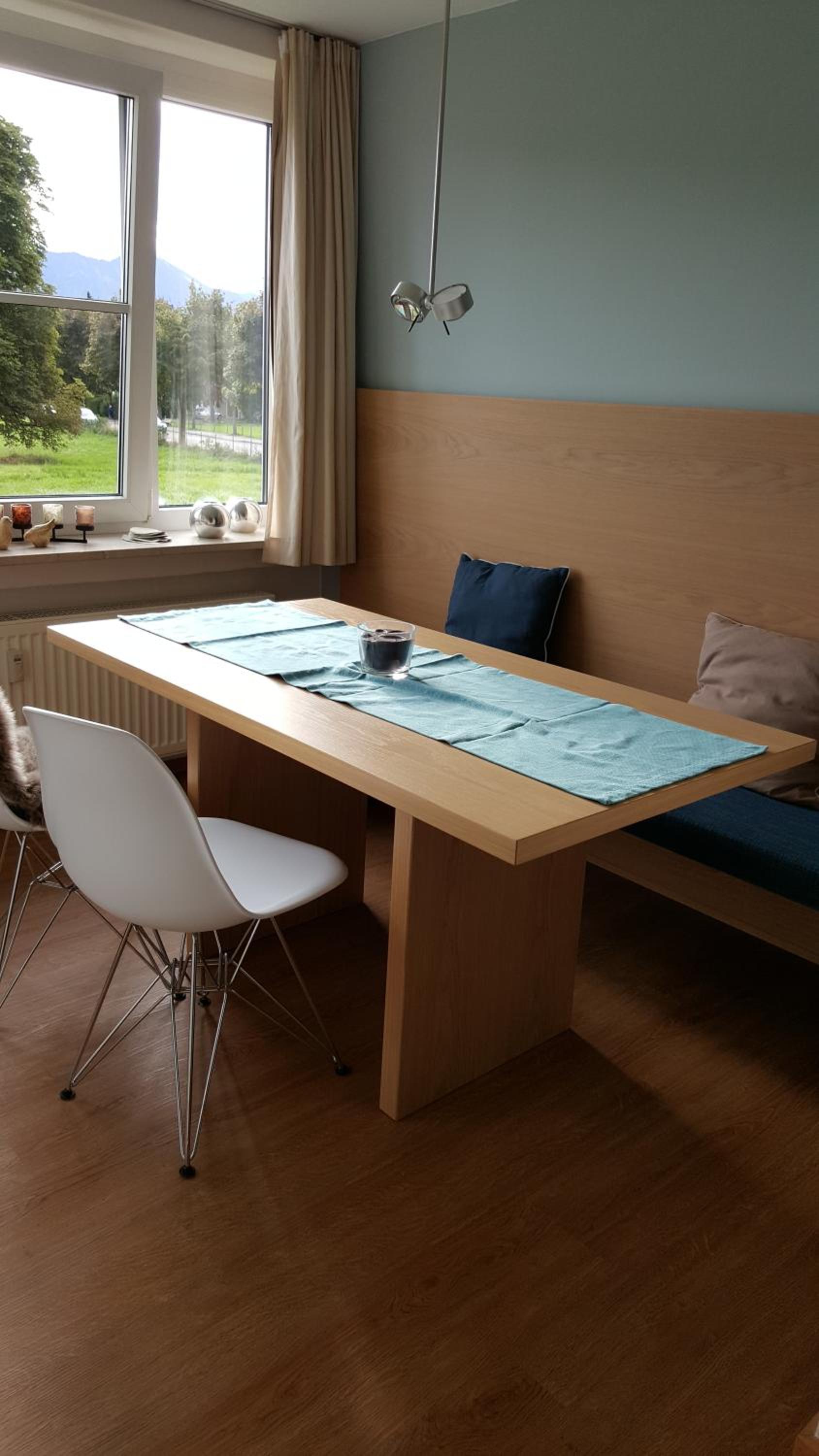 Offen gestaltetes Design Apartment in Bad Wiessee, 350m vom See