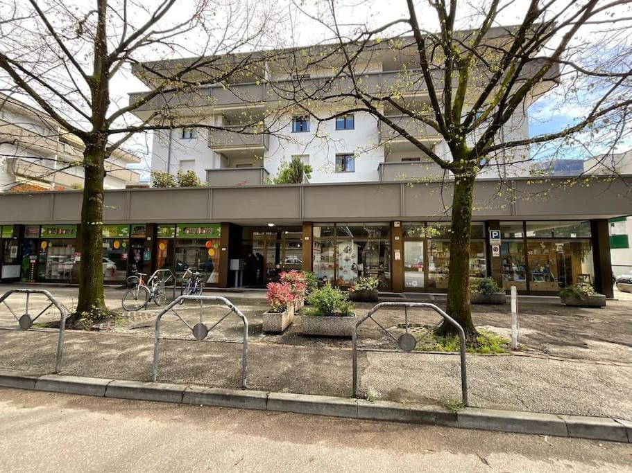 Casa di Tom con balcone, parcheggio e self check in