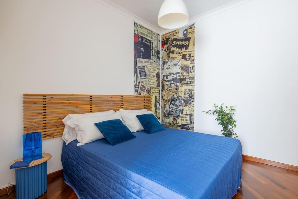 STRACULT HOUSE Suggestive and Vintage-pop Apartment