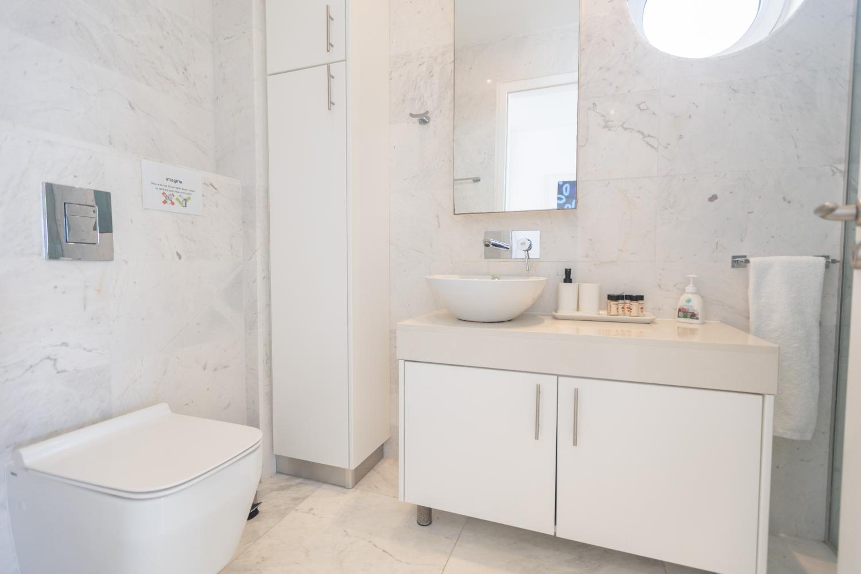 Thalassa Luxury Apartment
